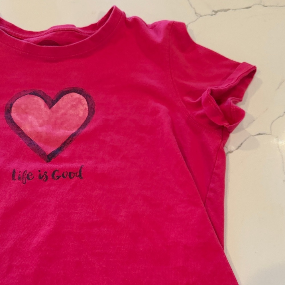 Life Is Good Women's Heart Tee - Pink - Picture 4 of 10